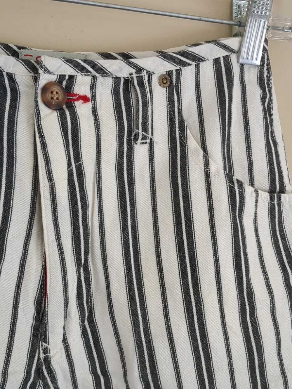 5/6 Esprit Striped Shorts Contrast Stitching